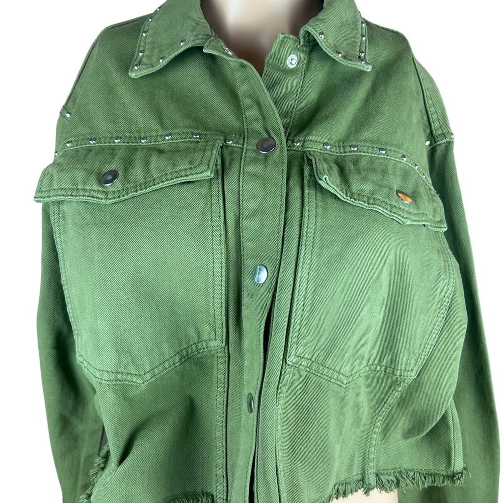 Boohoo olive denim women's jean size 4 Stud frayed military bohemian punk 90s
